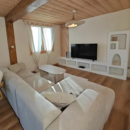Tuscany With Nordic Bath Chalet