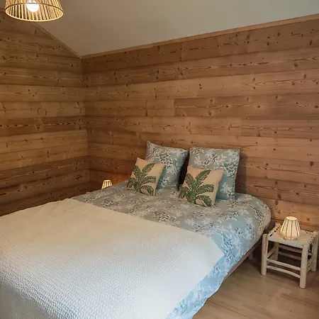 Toscane Avec Bain Nordique 拉布雷斯