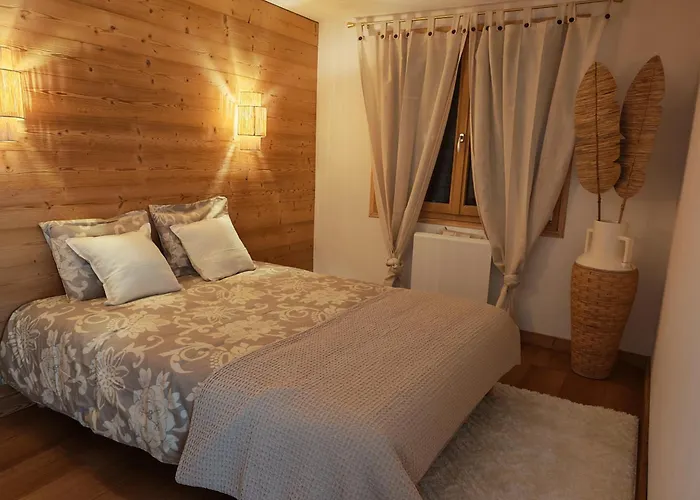 Toscane Avec Bain Nordique 샬레 *